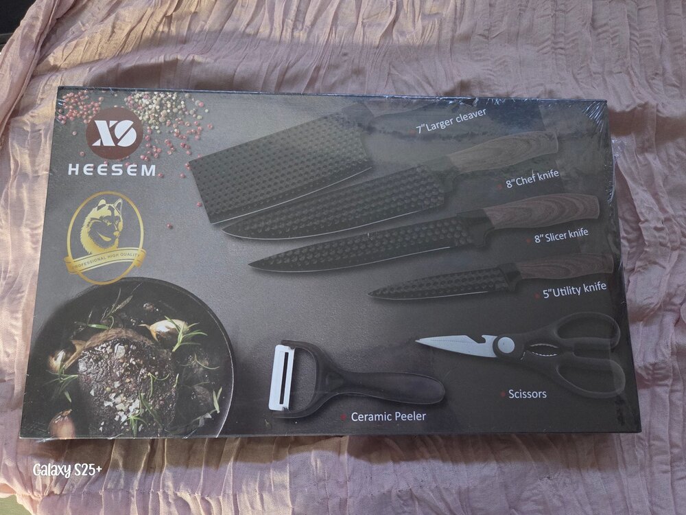 Kitchen knives - Picture 1 of 2